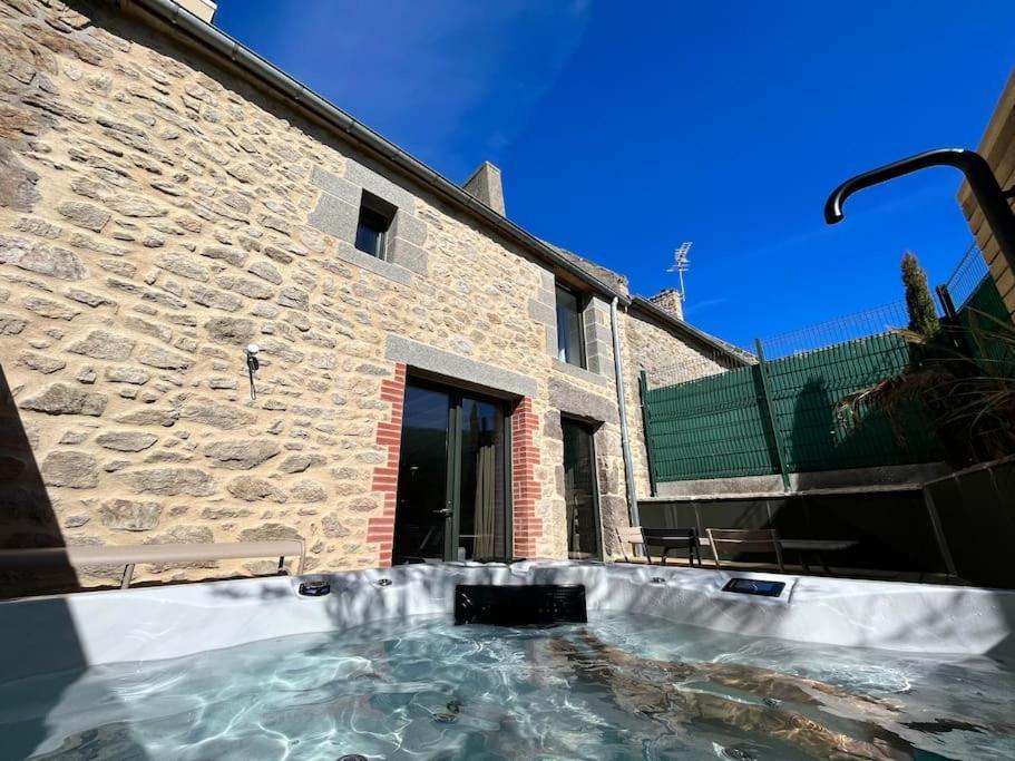 Douceur De Vivre En Bord De Mer - Jacuzzi Et Cheminee Saint-Coulomb Exteriör bild